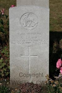 St. Sever Cemetery Extension Rouen - Cuff, C L