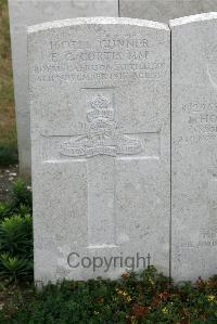 St. Sever Cemetery Extension Rouen - Curtis, Edward George