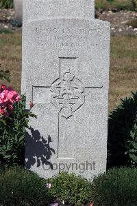 St. Sever Cemetery Extension Rouen - Davidson, P