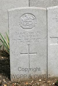 St. Sever Cemetery Extension Rouen - Davies, B D