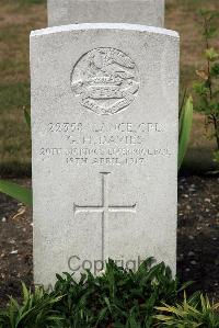 St. Sever Cemetery Extension Rouen - Davies, G H