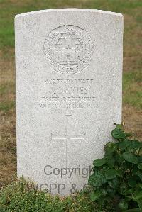 St. Sever Cemetery Extension Rouen - Davies, J