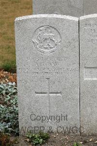 St. Sever Cemetery Extension Rouen - Daw, A T