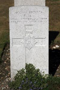 St. Sever Cemetery Extension Rouen - Dee, Fred