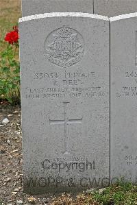 St. Sever Cemetery Extension Rouen - Dee, R