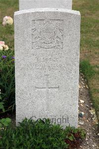 St. Sever Cemetery Extension Rouen - Deeks, Fred