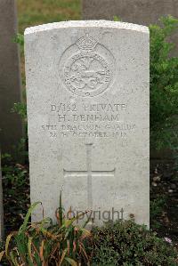 St. Sever Cemetery Extension Rouen - Denham, H