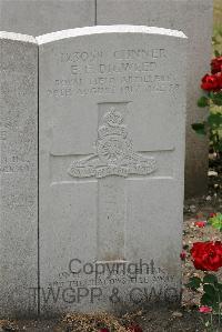 St. Sever Cemetery Extension Rouen - Digweed, Ernest Frederick