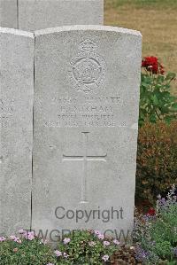 St. Sever Cemetery Extension Rouen - Durham, E