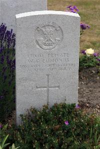 St. Sever Cemetery Extension Rouen - Edmonds, William George