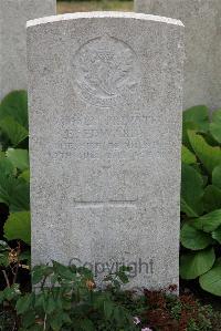 St. Sever Cemetery Extension Rouen - Edwards, Edward