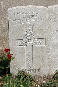 St. Sever Cemetery Extension Rouen - Emery, G C