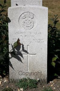 St. Sever Cemetery Extension Rouen - Evans, D