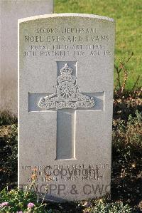 St. Sever Cemetery Extension Rouen - Evans, Noel Everard