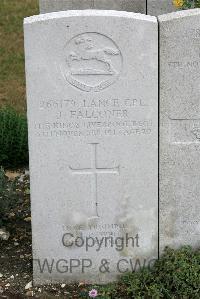 St. Sever Cemetery Extension Rouen - Falconer, J