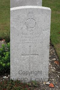 St. Sever Cemetery Extension Rouen - Farrow, F