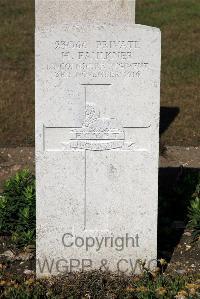 St. Sever Cemetery Extension Rouen - Faulkner, H