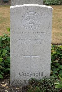 St. Sever Cemetery Extension Rouen - Fellows, B