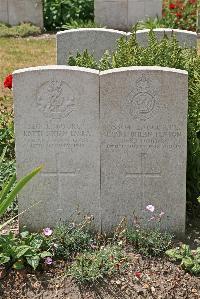 St. Sever Cemetery Extension Rouen - Fenton, Frank Uhlan