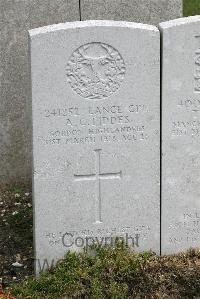 St. Sever Cemetery Extension Rouen - Fiddes, Alex