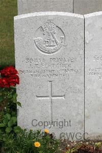 St. Sever Cemetery Extension Rouen - Fletcher, J T