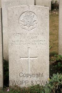 St. Sever Cemetery Extension Rouen - Flint, F J