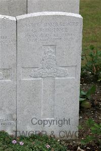 St. Sever Cemetery Extension Rouen - Florence, G