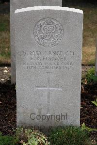 St. Sever Cemetery Extension Rouen - Forster, E R