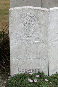 St. Sever Cemetery Extension Rouen - Fowkes, William Harold