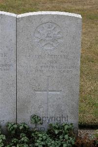 St. Sever Cemetery Extension Rouen - Fox, Arthur