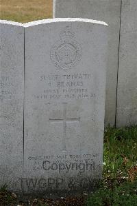 St. Sever Cemetery Extension Rouen - Franks, Robert