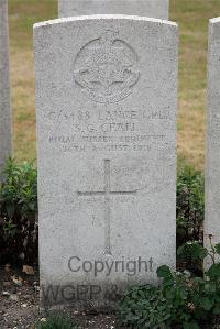 St. Sever Cemetery Extension Rouen - Geall, S G