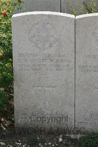 St. Sever Cemetery Extension Rouen - Golden, A W