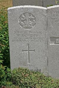 St. Sever Cemetery Extension Rouen - Golding, Walter James