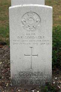 St. Sever Cemetery Extension Rouen - Goodacre, Donald Forbes