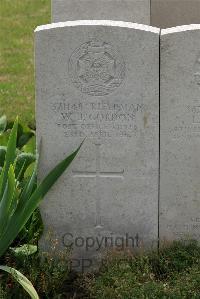 St. Sever Cemetery Extension Rouen - Gordon, W J