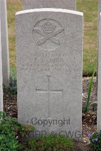 St. Sever Cemetery Extension Rouen - Gould, Percival John