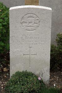 St. Sever Cemetery Extension Rouen - Goulder, H