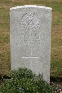 St. Sever Cemetery Extension Rouen - Gowdy, Henry Robert