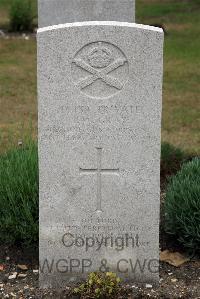 St. Sever Cemetery Extension Rouen - Gray, John William