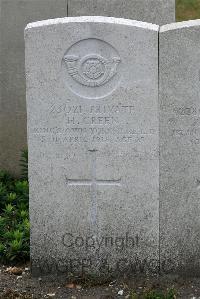 St. Sever Cemetery Extension Rouen - Green, H