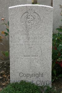 St. Sever Cemetery Extension Rouen - Griffiths, S O