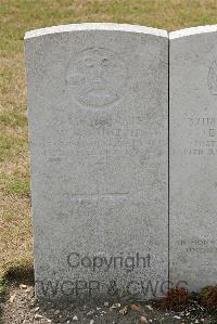 St. Sever Cemetery Extension Rouen - Guntrip, William George