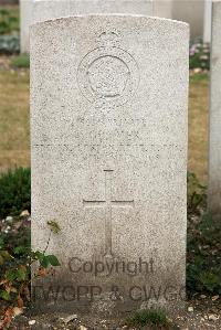 St. Sever Cemetery Extension Rouen - Guymer, E