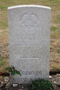 St. Sever Cemetery Extension Rouen - Hall, Harry Francis