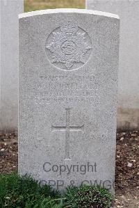 St. Sever Cemetery Extension Rouen - Hallford, W R