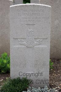 St. Sever Cemetery Extension Rouen - Halliwell, E