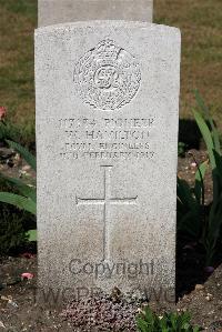 St. Sever Cemetery Extension Rouen - Hamilton, W