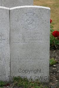 St. Sever Cemetery Extension Rouen - Handley, Harry