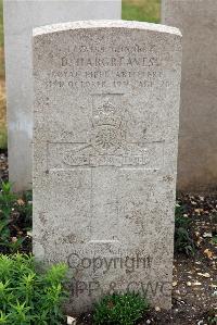 St. Sever Cemetery Extension Rouen - Hargreaves, Dean